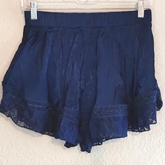 Free People Intimately FP NEW Lacy Ruffled Marine Navy Morning Breeze Shorts XS - Picture 2 of 16